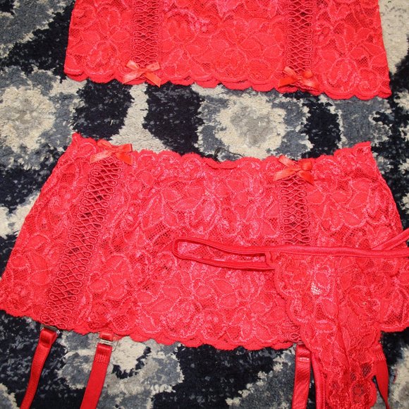 lace cami lingerie set - Picture 2 of 5